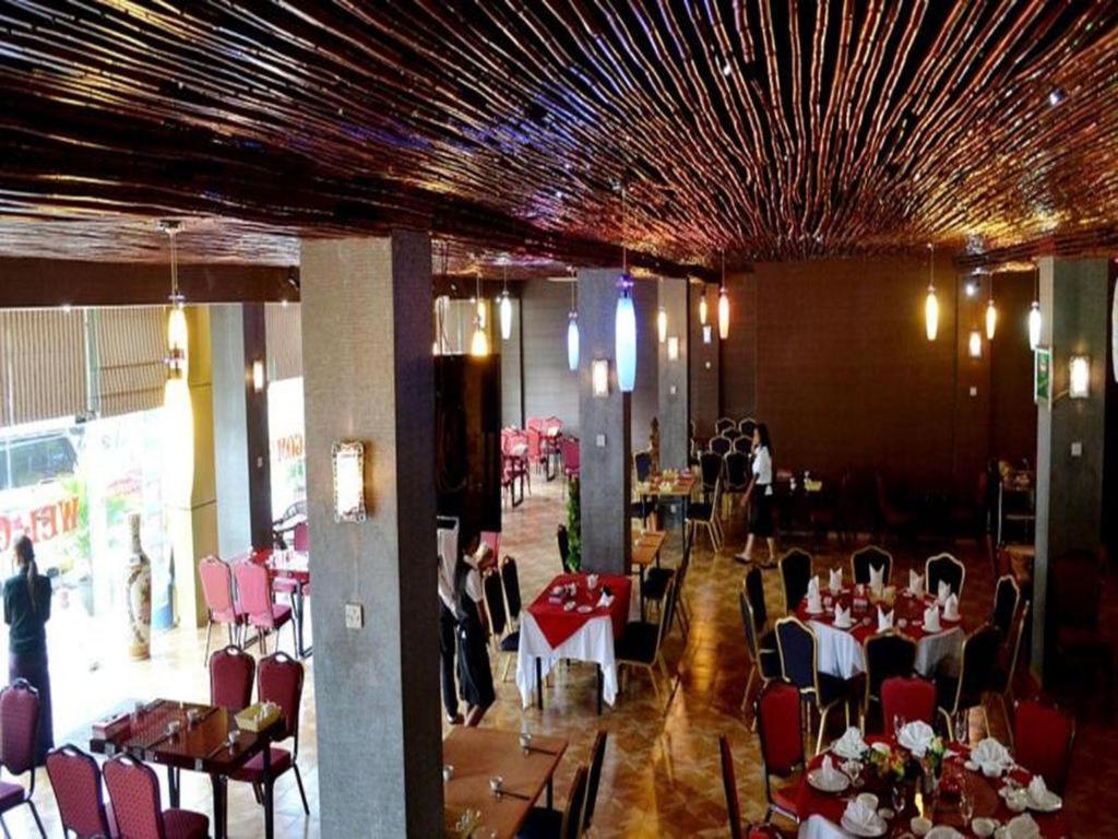 Excel Palace Hotel Rangoon Eksteriør billede